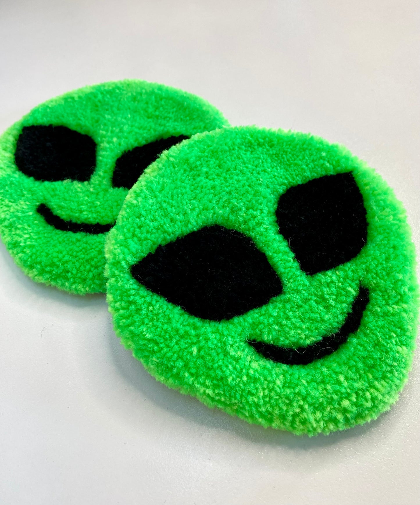 Alien face mug rugs *SET OF 2