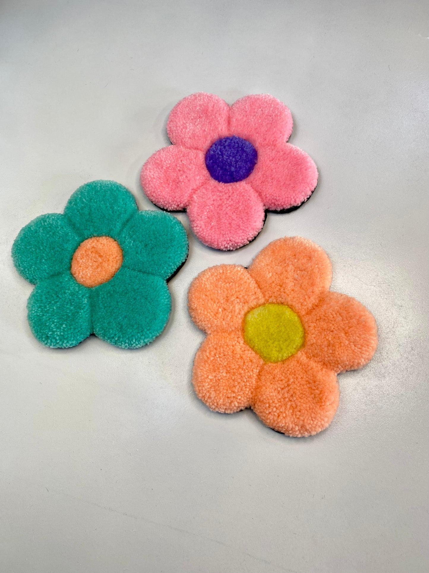 Flower mug rugs *PER ITEM